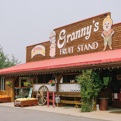 Granny’s Cafe, Bakery & Fruitstand